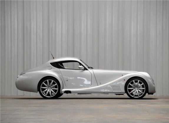 摩根Aero 2013款 4.8L Coupe 外观   正侧