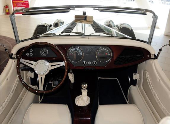 摩根Roadster 2013款 3.7L 4座 中控类   中控全图