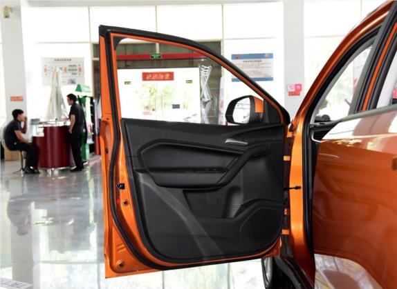 锐腾 2016款 1.5TGI 手动舒适版 车厢座椅   前门板