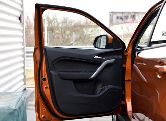 锐腾 2016款 1.5TGI 手动超值版 车厢座椅   前门板