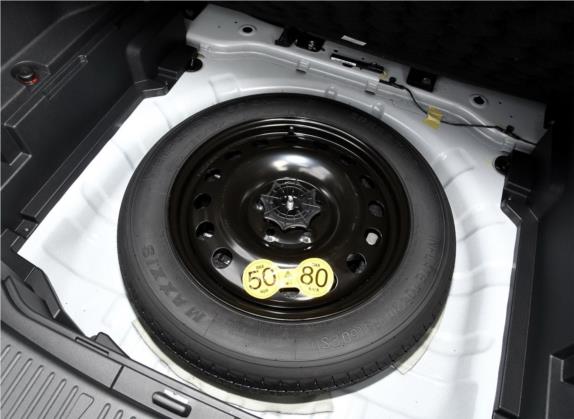 锐腾 2017款 20T 自动尊享互联网版 其他细节类   备胎