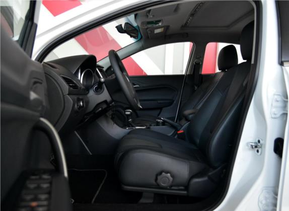锐行 2015款 1.5T 自动豪华版 车厢座椅   前排空间