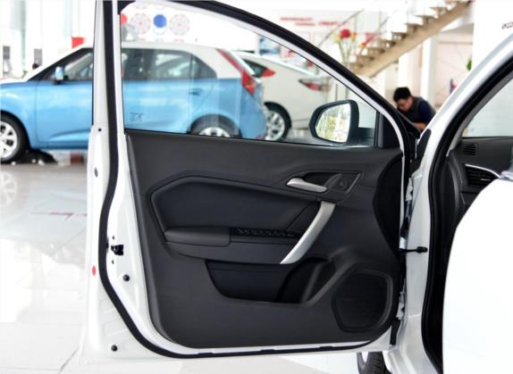 锐行 2015款 1.5T 自动豪华版 车厢座椅   前门板