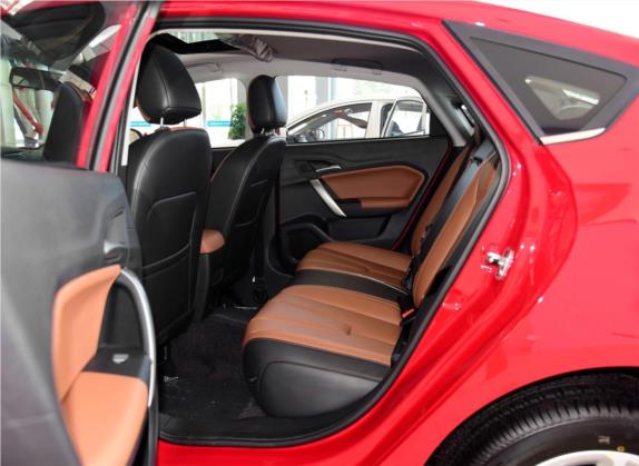 锐行 2016款 1.5L 自动超值豪华版 车厢座椅   后排空间