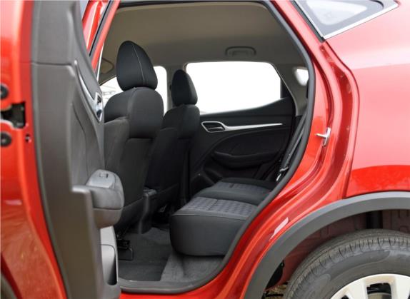 名爵ZS 2017款 1.5L 手动风尚版 车厢座椅   后排空间