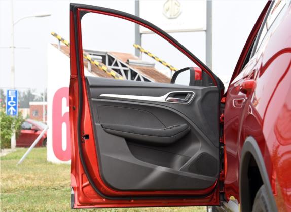 名爵ZS 2017款 1.5L 手动风尚版 车厢座椅   前门板