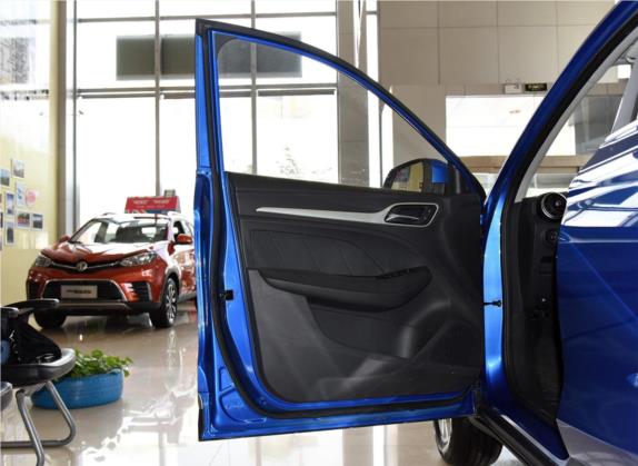 名爵ZS 2017款 1.5L 手动舒适版 车厢座椅   前门板