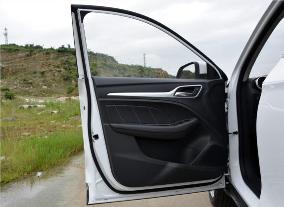 名爵ZS 2017款 1.5L 自动精英版 车厢座椅   前门板