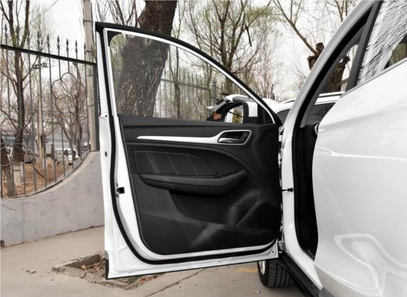名爵ZS 2017款 1.5L 自动豪华版 车厢座椅   前门板
