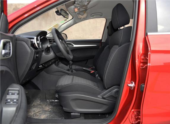 名爵ZS 2018款 1.5L 手动风尚版 国V 车厢座椅   前排空间