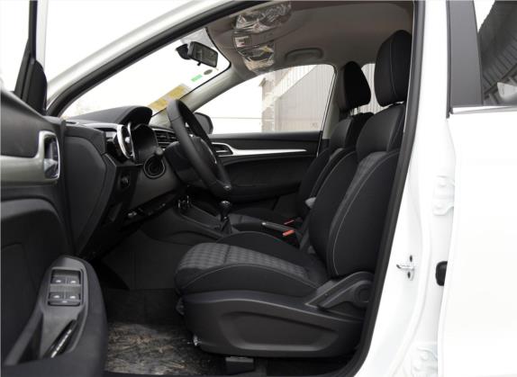名爵ZS 2018款 1.5L 手动舒适版 国V 车厢座椅   前排空间