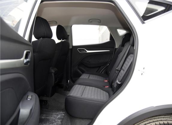 名爵ZS 2018款 1.5L 手动舒适版 国V 车厢座椅   后排空间