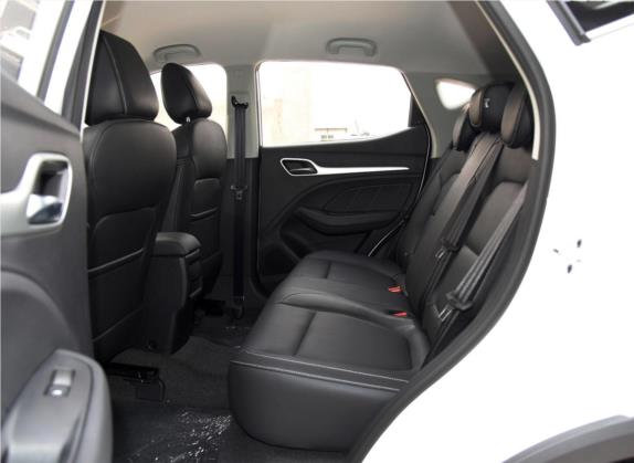名爵ZS 2018款 1.5L 自动精英版 国V 车厢座椅   后排空间