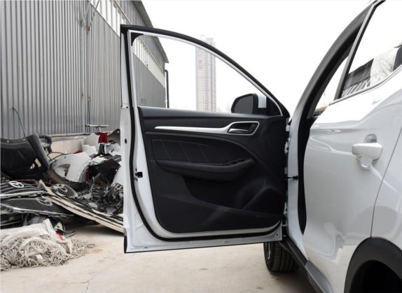 名爵ZS 2018款 1.5L 自动精英版 国V 车厢座椅   前门板
