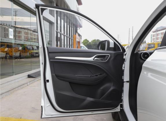 名爵ZS 2022款 180DVVT 自动运动版 车厢座椅   前门板