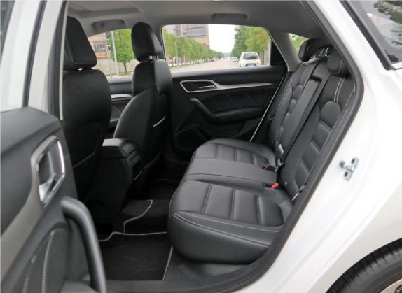 名爵6新能源 2018款 45T E-DRIVE智驱混动尊享互联网版 车厢座椅   后排空间