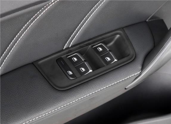 名爵6新能源 2018款 45T E-DRIVE智驱混动尊享互联网版 车厢座椅   门窗控制