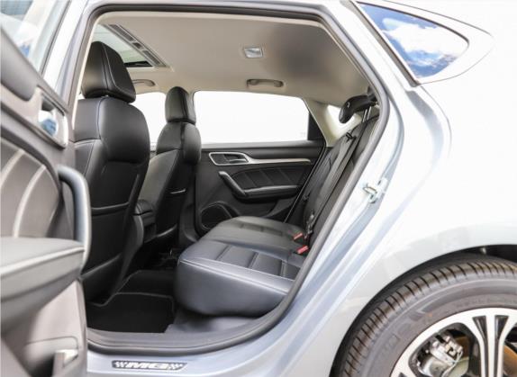 名爵6新能源 2018款 45T E-DRIVE智驱混动PILOT尊享互联网版 车厢座椅   后排空间