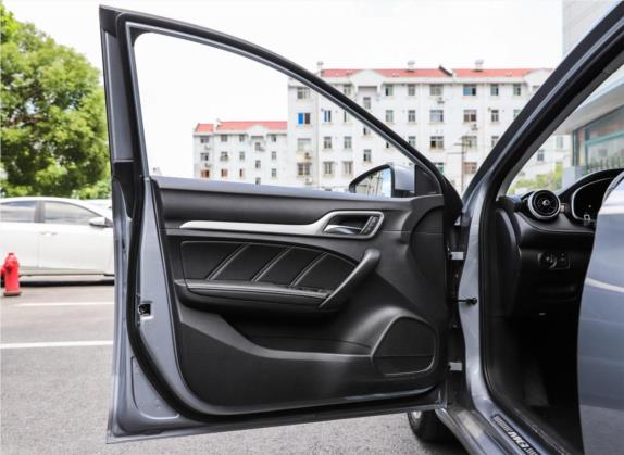 名爵6新能源 2018款 45T E-DRIVE智驱混动PILOT尊享互联网版 车厢座椅   前门板