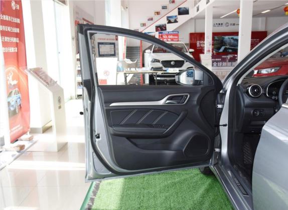 名爵6新能源 2019款 50T Pro 车厢座椅   前门板