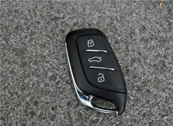 名爵HS 2018款 20T 自动两驱荷尔蒙劲情版 国V 其他细节类   钥匙