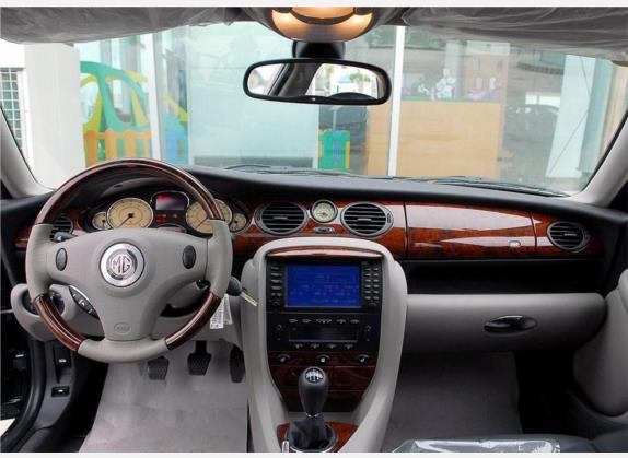 MG7 2007款 1.8T 豪华版 中控类   中控全图
