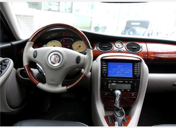 MG7 2007款 2.5L 自动加长旗舰型 中控类   驾驶位