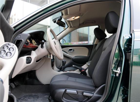 MG7 2010款 1.8T 手动舒适版 车厢座椅   前排空间