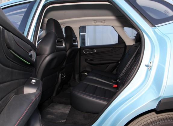 名爵HS新能源 2020款 eHS 1.5T e-Pro 车厢座椅   后排空间