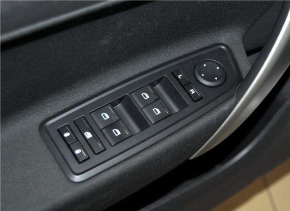 名爵5 2012款 1.5L 自动精英版 车厢座椅   门窗控制