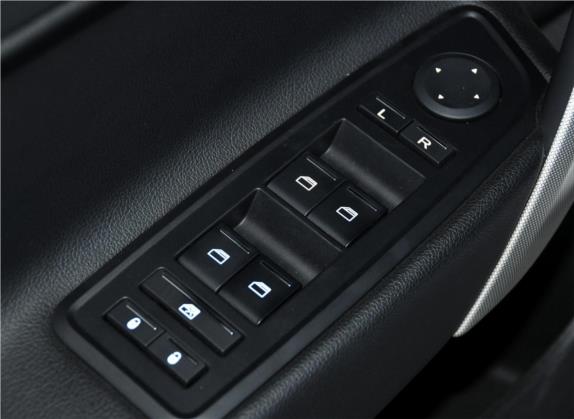 名爵5 2014款 1.5T 自动豪华型 车厢座椅   门窗控制