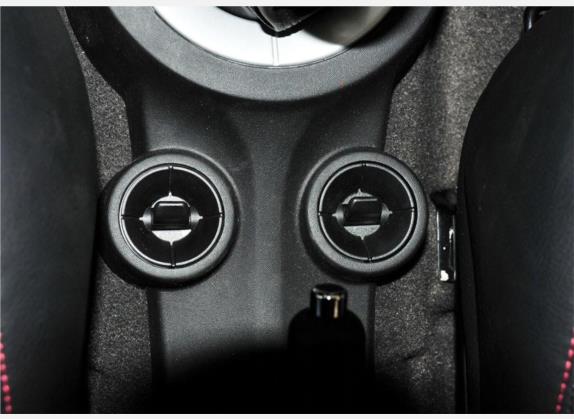 名爵3SW 2009款 野酷 1.4L 手动舒适型 车厢座椅   门窗控制