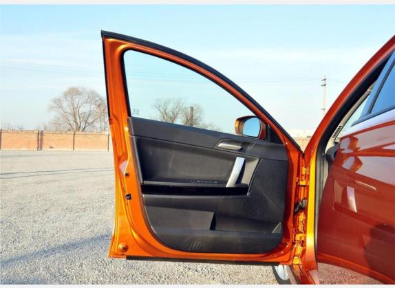 名爵6 2010款 掀背 1.8T 自动豪华版 车厢座椅   前门板