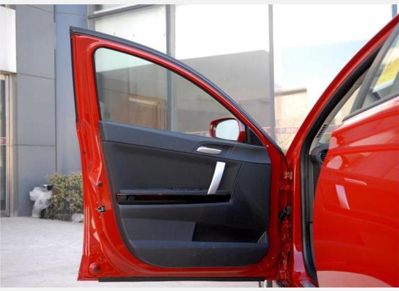 名爵6 2010款 掀背 1.8L 自动精英版 车厢座椅   前门板