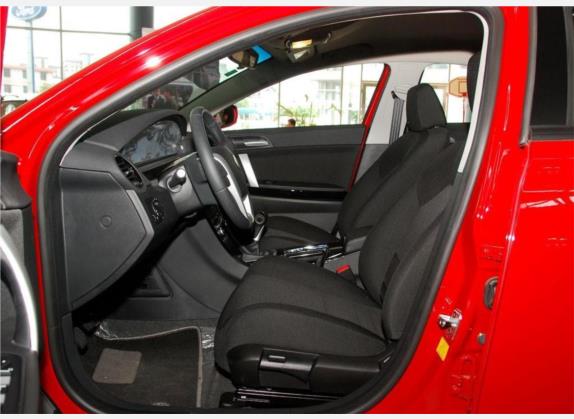 名爵6 2010款 掀背 1.8L 手动贺岁版 车厢座椅   前排空间