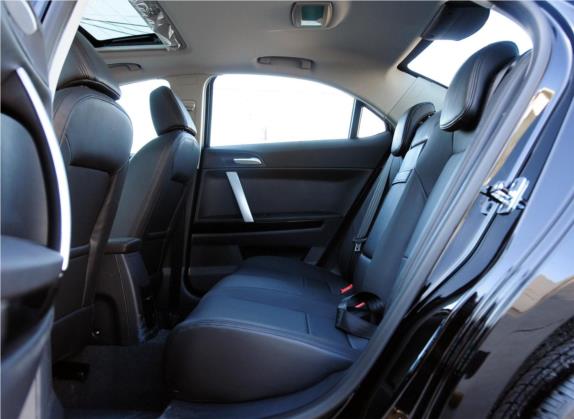 名爵6 2011款 三厢 1.8L 自动精英版 车厢座椅   后排空间