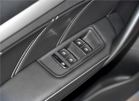 名爵6 2017款 20T 手动豪华智联版 国V 车厢座椅   门窗控制
