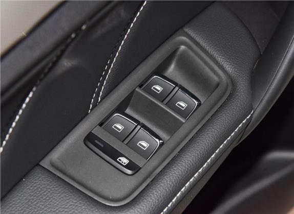 名爵6 2018款 20T 自动豪华智联版 国VI 车厢座椅   门窗控制