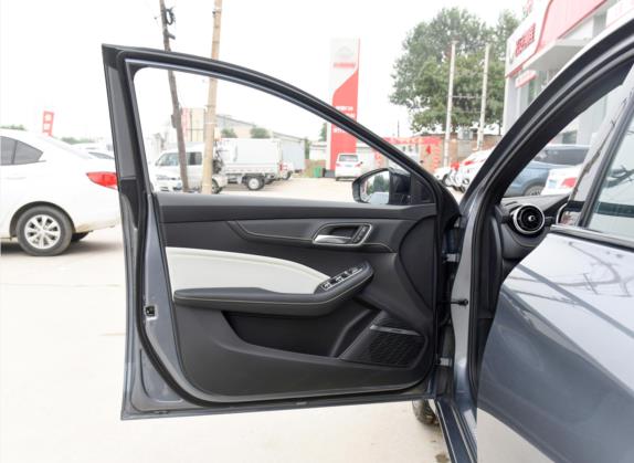 名爵6 2021款 Pro 1.5T 自动Trophy智驾旗舰版 车厢座椅   前门板
