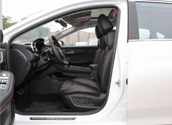 名爵6 2021款 Pro 1.5T 自动领潮豪华版 车厢座椅   前排空间