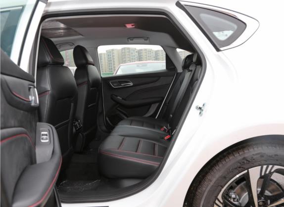 名爵6 2021款 Pro 1.5T 自动领潮豪华版 车厢座椅   后排空间