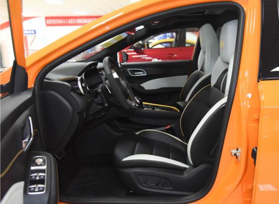 名爵6 2021款 Pro 1.5T 自动Trophy旗舰版 车厢座椅   前排空间