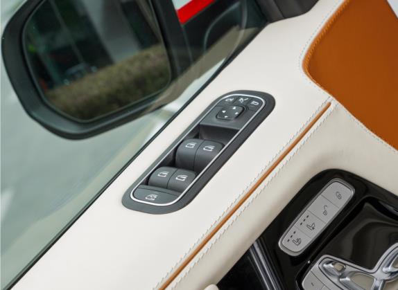迈莎锐G级 2021款 G 63 Red Carbon 车厢座椅   门窗控制