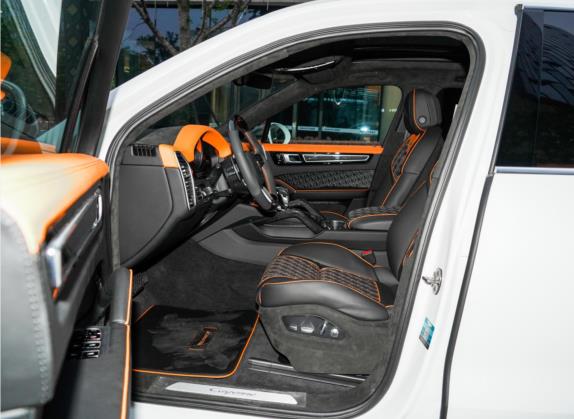 迈莎锐Cayenne 2021款 3.0T Black Carbon 车厢座椅   前排空间