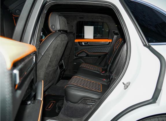 迈莎锐Cayenne 2021款 3.0T Black Carbon 车厢座椅   后排空间