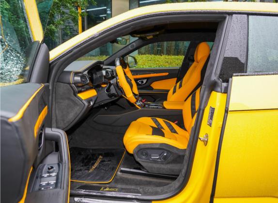 迈莎锐Urus 2021款 4.0T V8 标准版 车厢座椅   前排空间