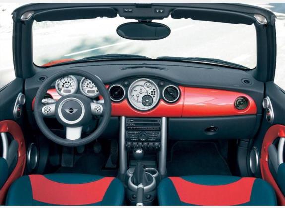 MINI 2004款 1.6 COOPER CABRIO 中控类   中控全图