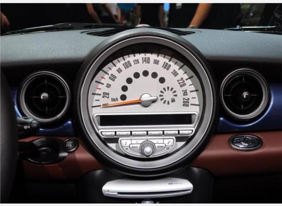 MINI 2004款 1.6 COOPER CABRIO 中控类   仪表盘