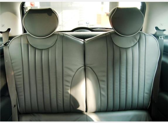 MINI 2006款 1.6 Park Lane 车厢座椅   后排空间