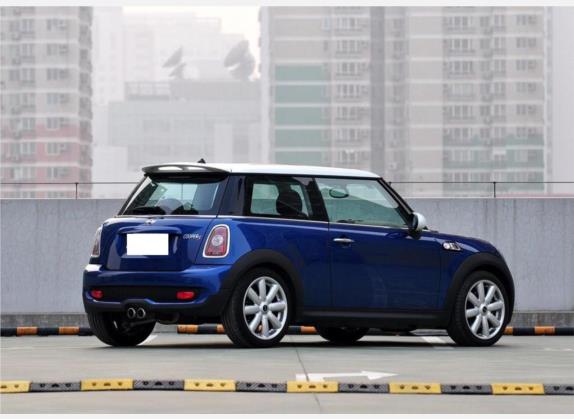 MINI 2007款 1.6T COOPER S 外观   斜后